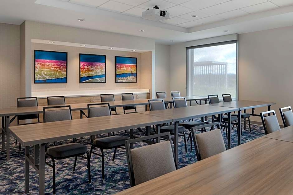 Home2 Suites by Hilton Sheboygan