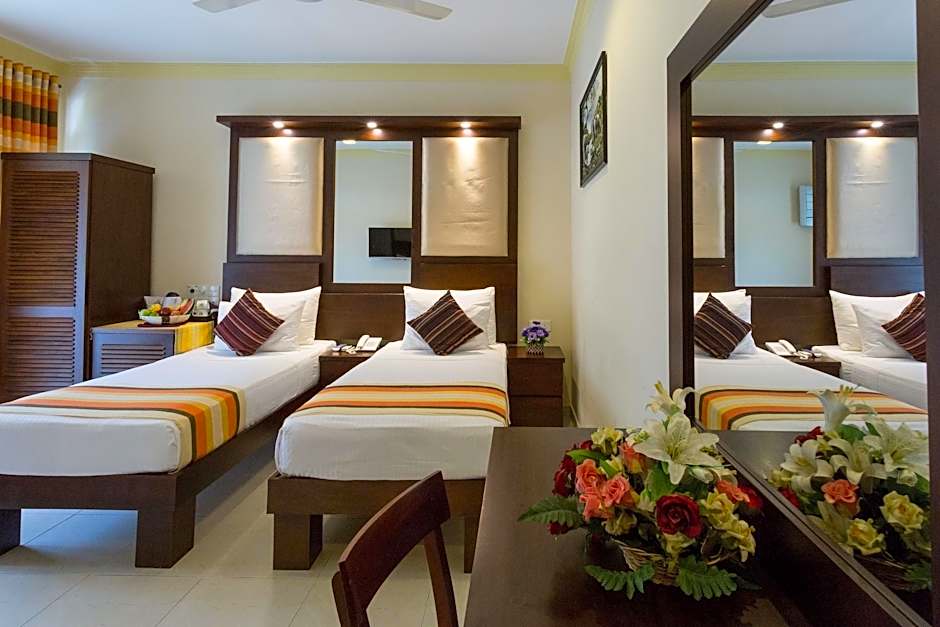 Oak Ray Serene Garden Hotel