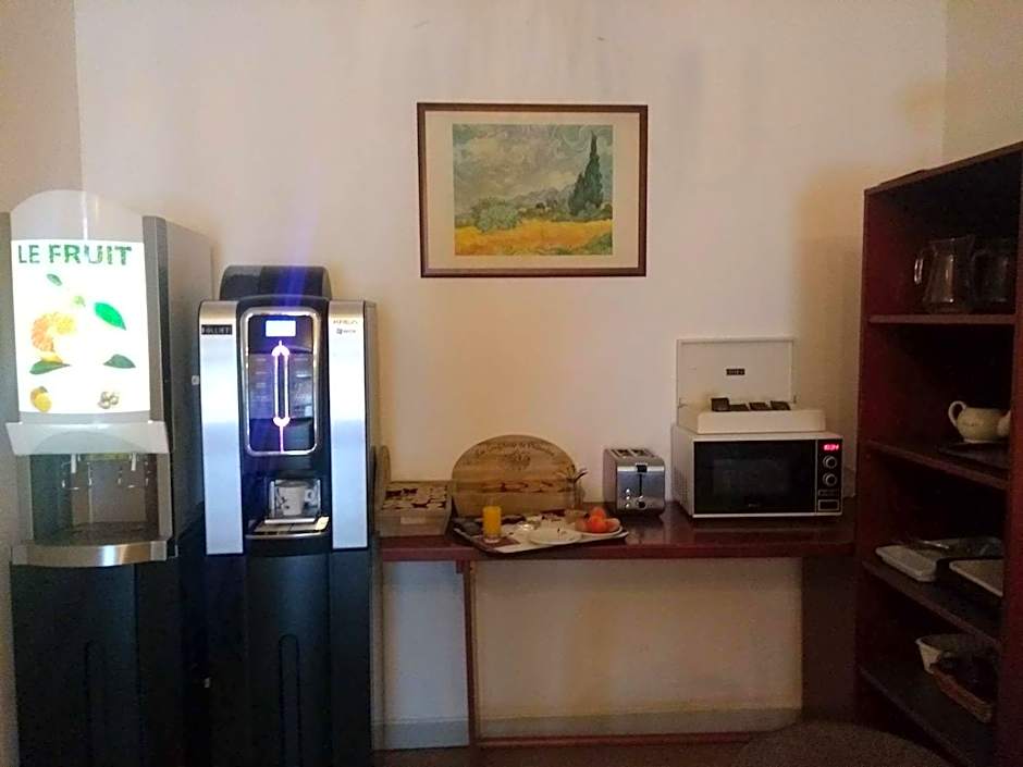 Le Clémenceau Hôtel et Appart'hôtel & Restaurant "Gare Sncf" centre ville