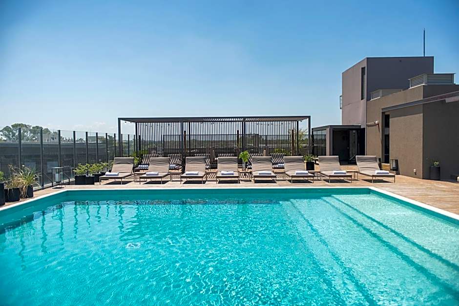 KOS Pilar Hotel