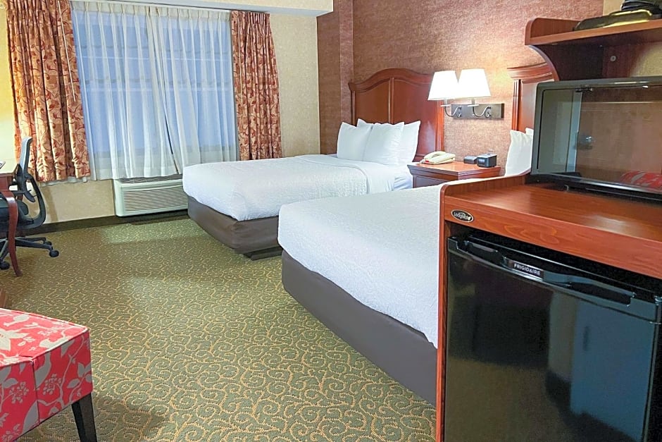 Maine Evergreen Hotel, Ascend Hotel Collection