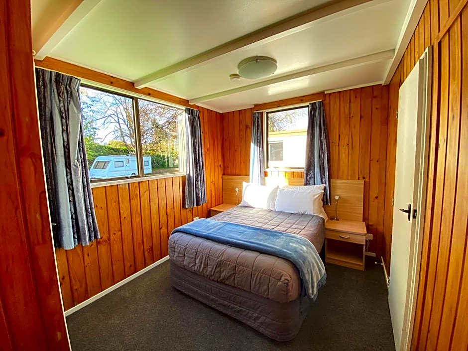 Whanganui River Top 10 Holiday Park