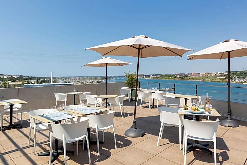 Golden Tulip Hotel & Rooftop Martigues Provence