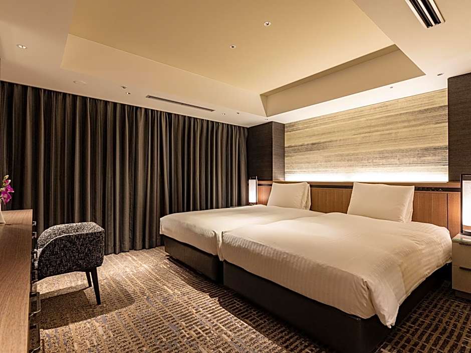 Photo 1 of 6 of Superior Suite