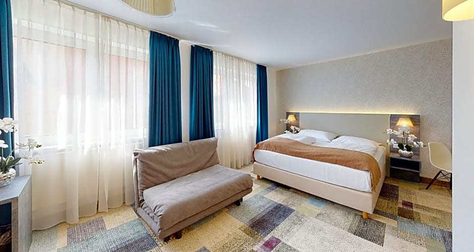 PLAZA INN Regensburg