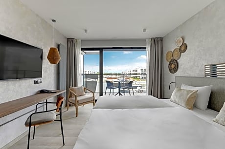 Double or Twin Room with a View Of The Marina - Hotel