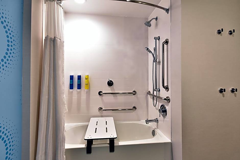 Tru by Hilton Beckley, WV