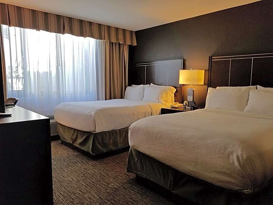 Holiday Inn Hotel & Suites Anaheim By IHG