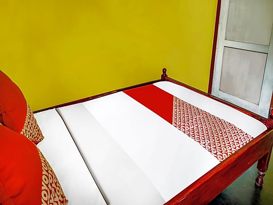 Hotel O Kampung Wisata Ekologi Puspa JagadNearGunung Kelud