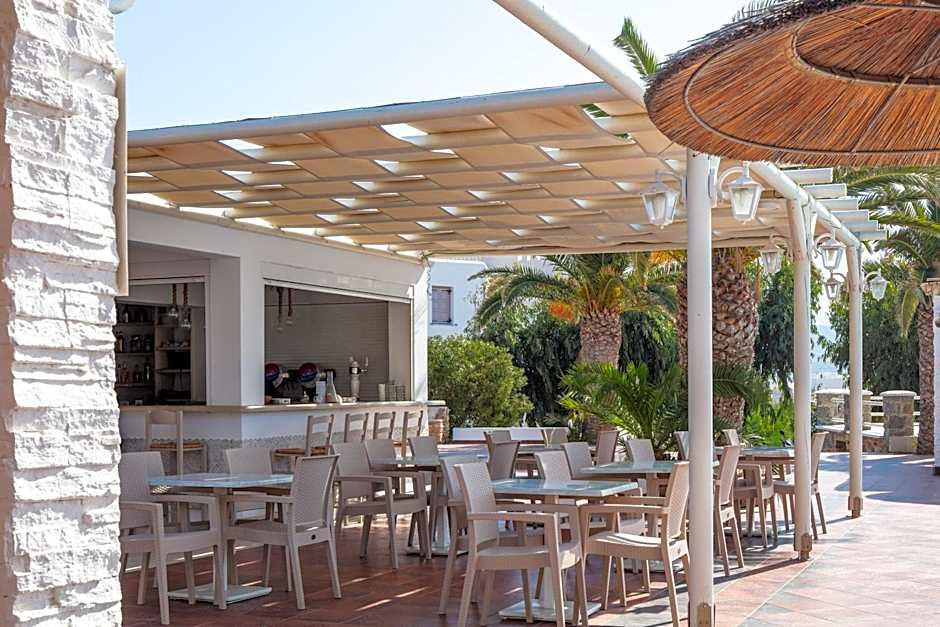 Kavuras Village Hotel & Suites