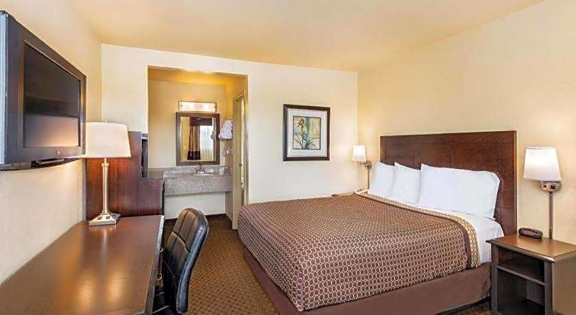 Key Inn And Suites