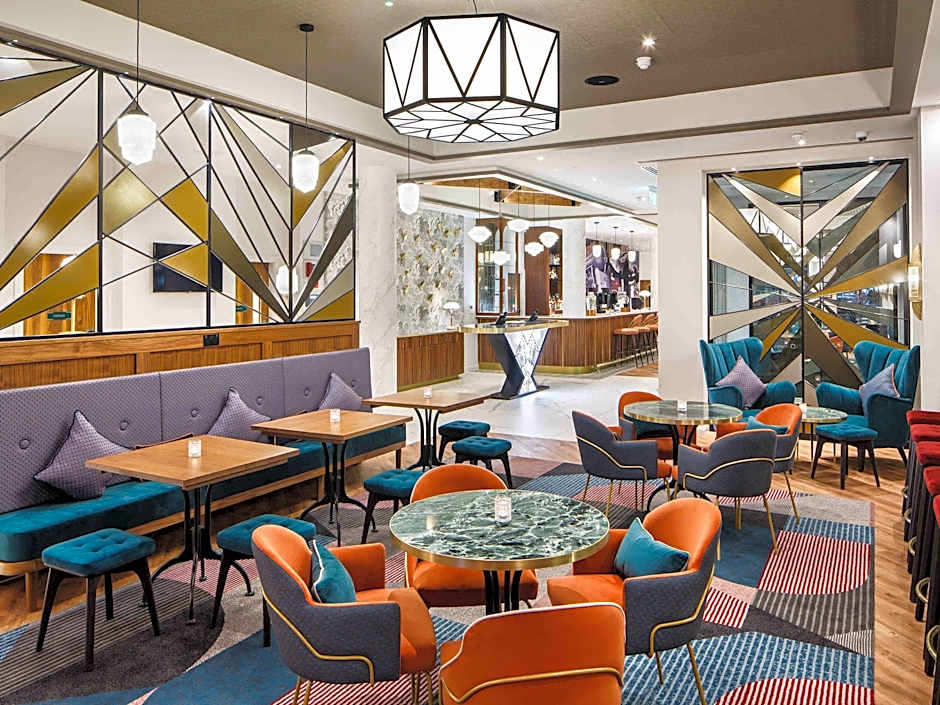 IBIS STYLES London Heathrow East