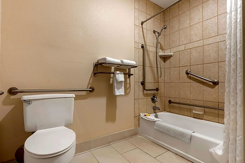 Best Western Plus Olympic Inn