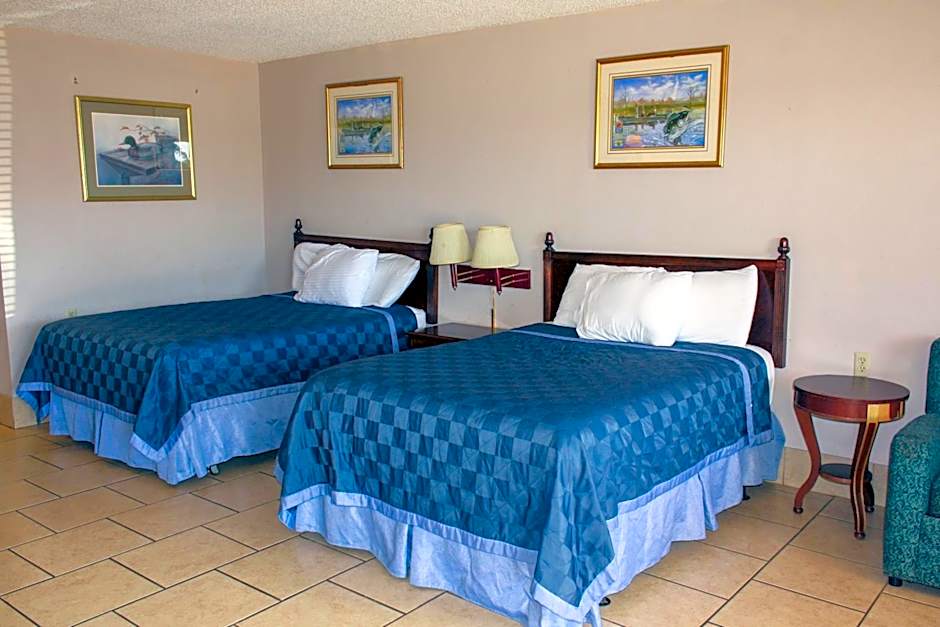 Toledo Town Inn