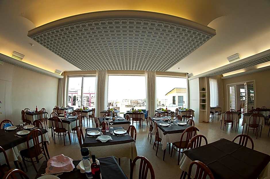 Hotel Alba D'Oro