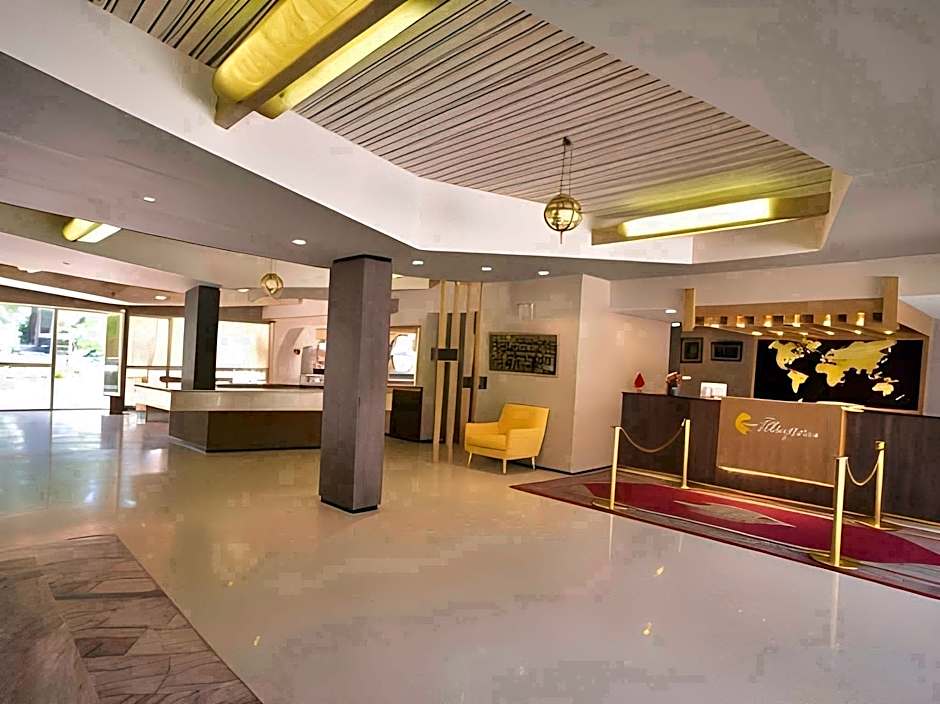 Chems Hotel