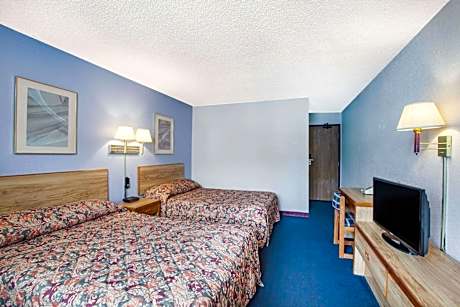 Suite with Two Queen Beds - Non-Smoking