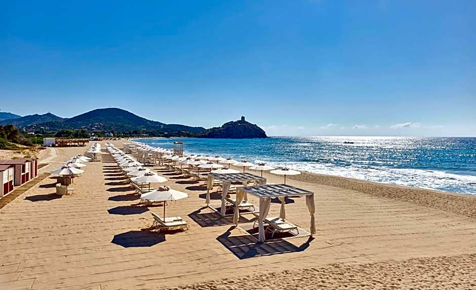 Conrad Chia Laguna Sardinia