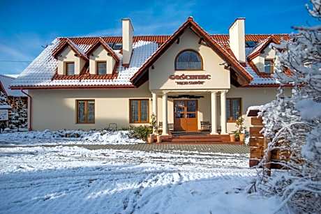 Gościniec Pięciu Stawów