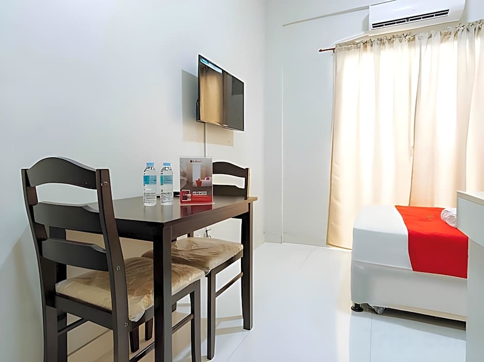 RedDoorz near NAIA Terminal 1