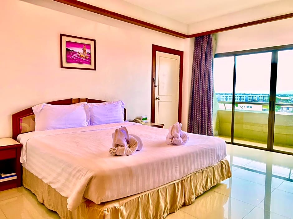 Green World Palace Hotel