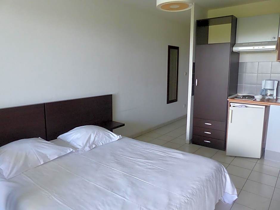 Le Jardin de Babylone Résidence Festive & Naturiste "réservé aux couples uniquement"