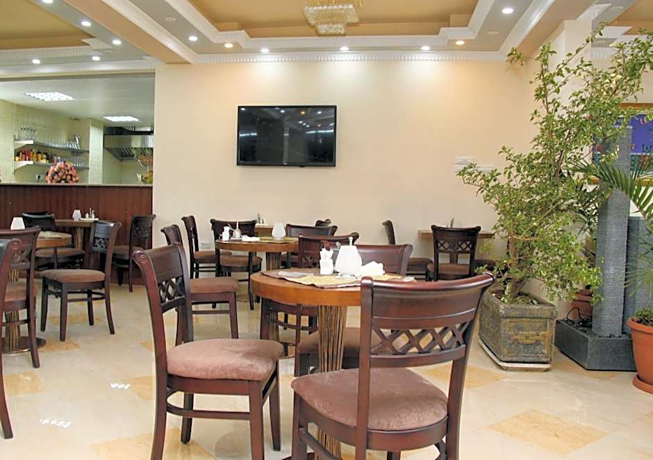Addissinia Hotel