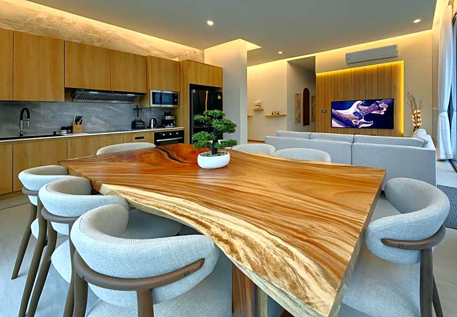 Bangtao Luxury Pool Villa - PrymaVerde