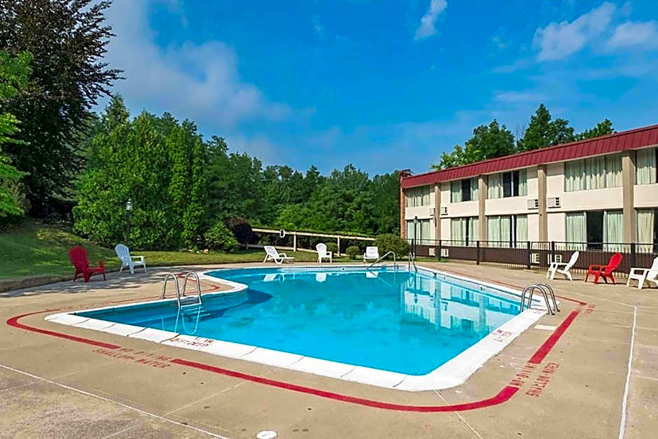 Days Inn by Wyndham Williamsport