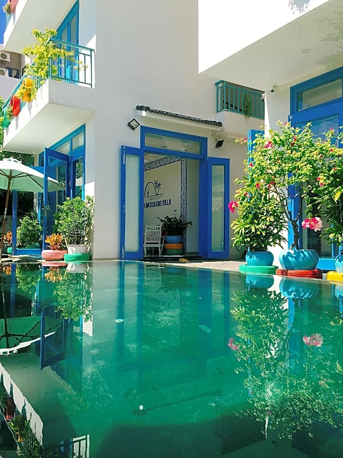 Hoi An Seaside Villa – Hoi An