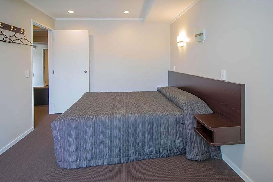 Aspree Motor Inn