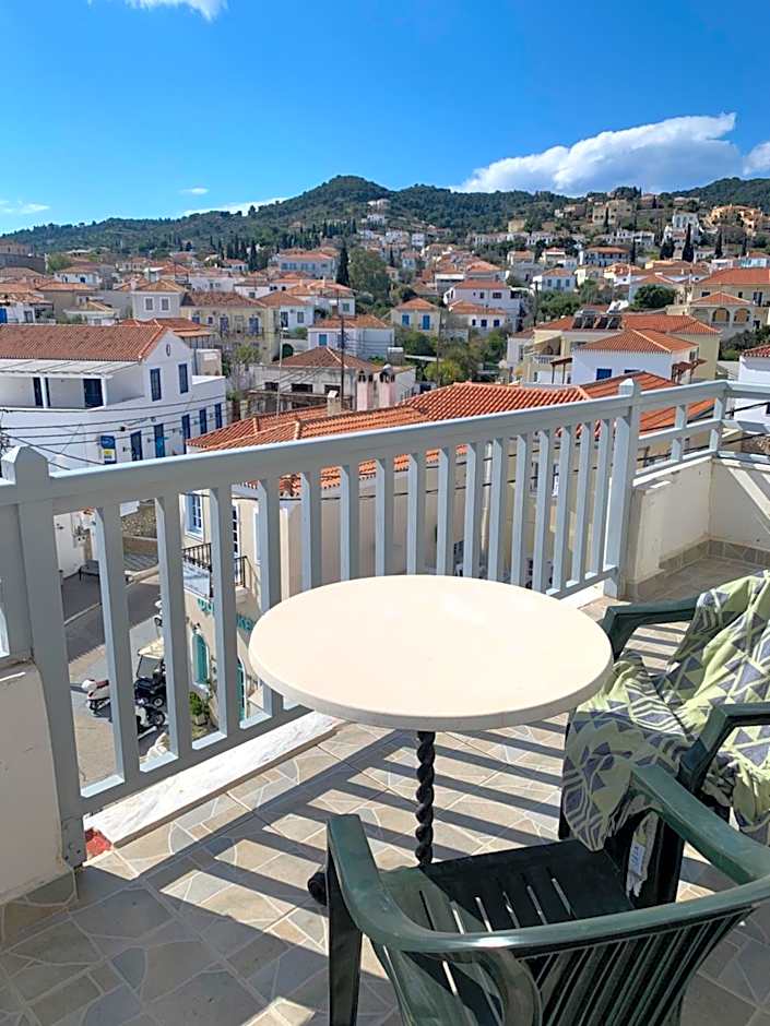 A Hotel Faros