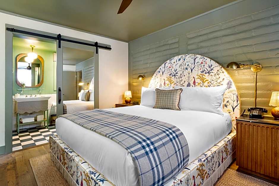 Le Petit Pali at Ocean Ave