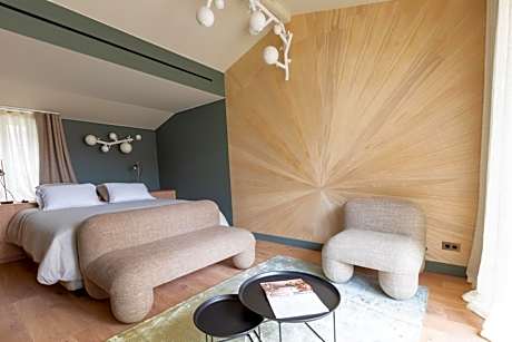 Crazy Room