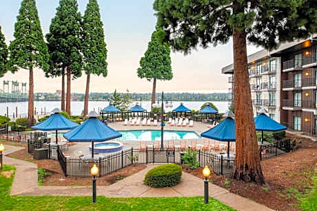 Holiday Inn - Portland - Columbia Riverfront By IHG
