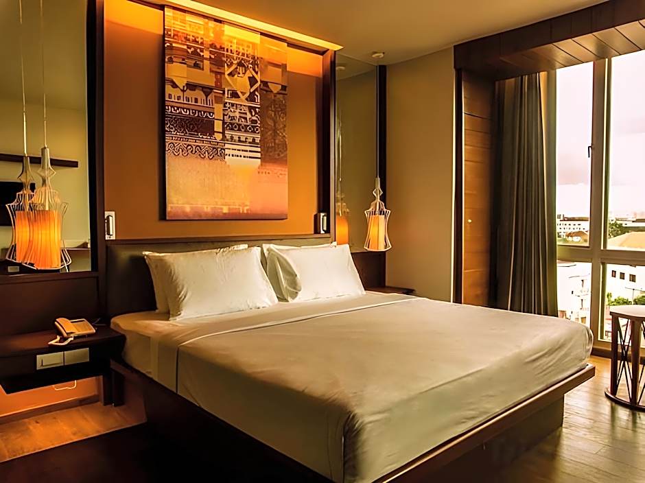 GRAND HOTEL VIENTIANE