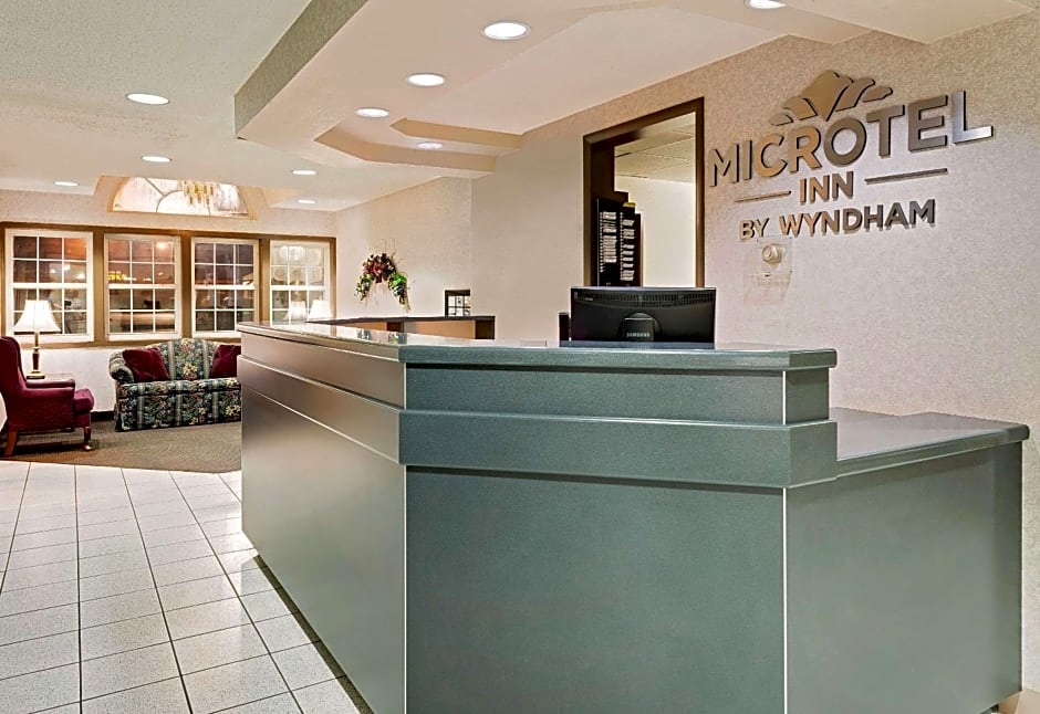 Microtel Inn & Suites By Wyndham Joplin