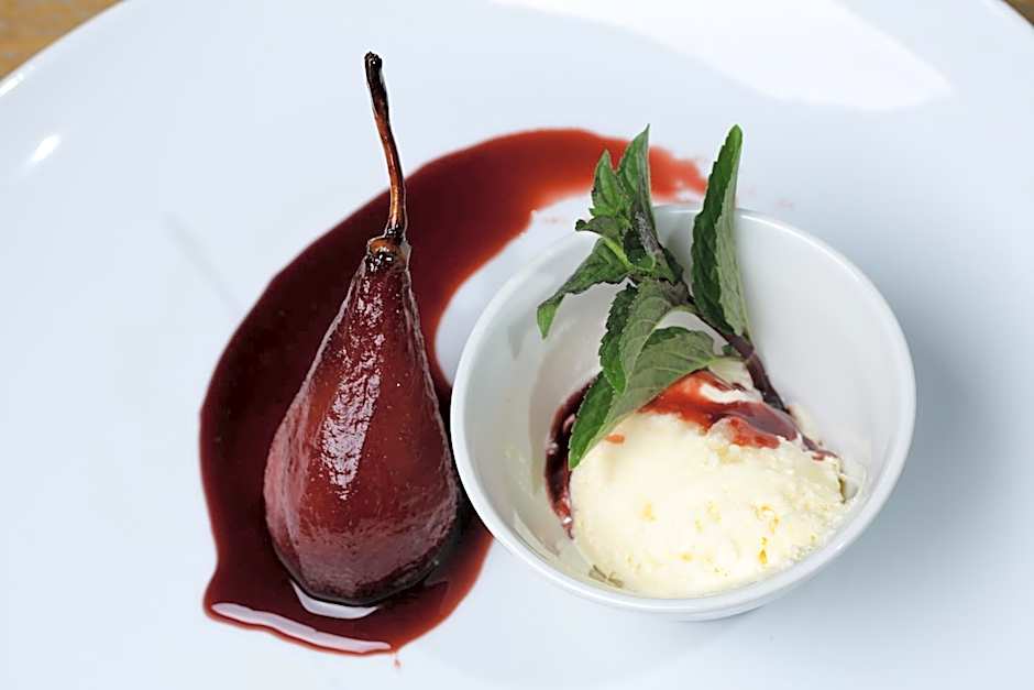 Garni Hotel Chicha - Winery ŠKRBIĆ