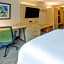 Holiday Inn Express Hotel & Suites Salisbury - Delmar By IHG