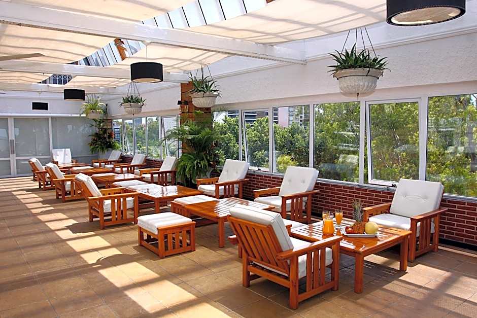 Ramada by Wyndham Buenos Aires