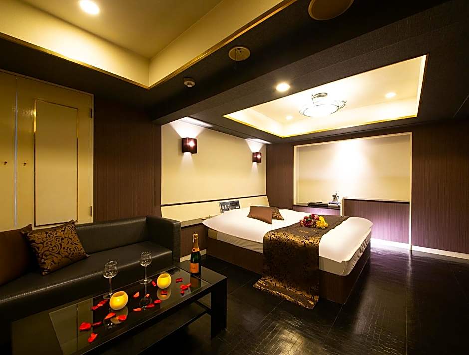 Hotel Gee (Adult Only)