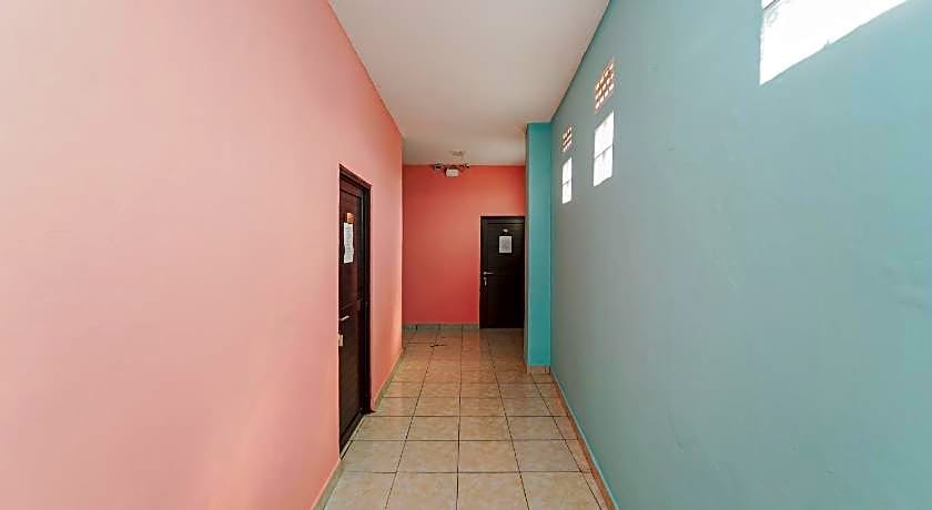 RedDoorz near Universitas YARSI – Jakarta, 