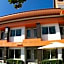 Winhouse Hotel
