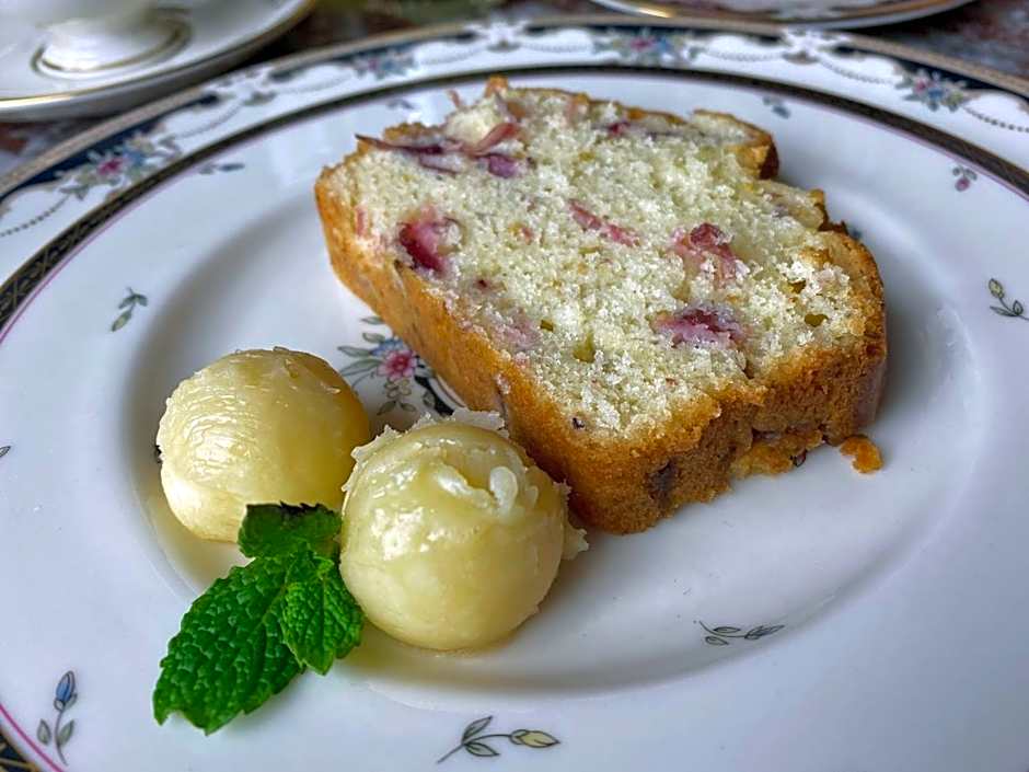 Lightner Farmhouse B&B