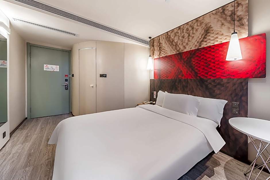 Ibis Guangzhou Yuexiu Park Metro Station Hotel