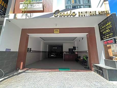 Cassie Boutique Hotel 