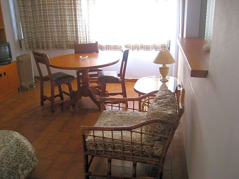 Columbia Apartamentos Turisticos