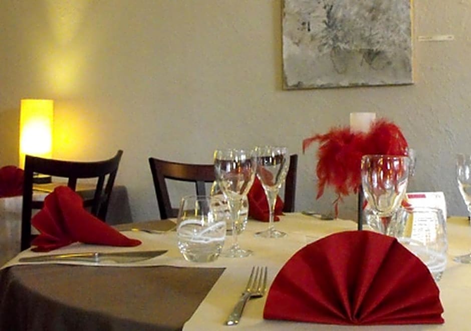 LOGIS HOTEL LES CAPUCINS