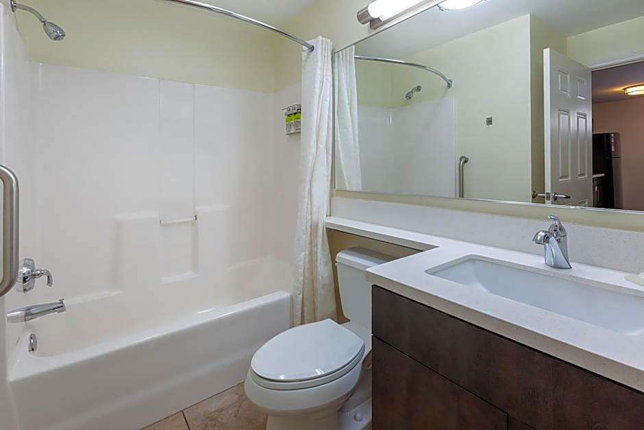 Candlewood Suites Kalamazoo By IHG