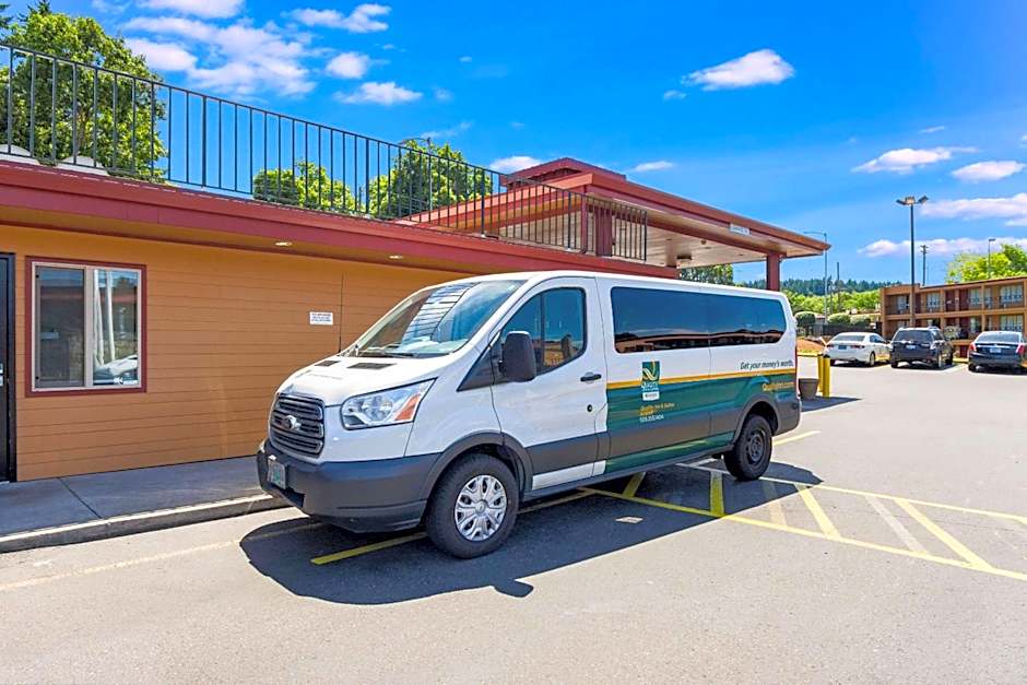 Rodeway Inn Portland Airport – Portland, OR